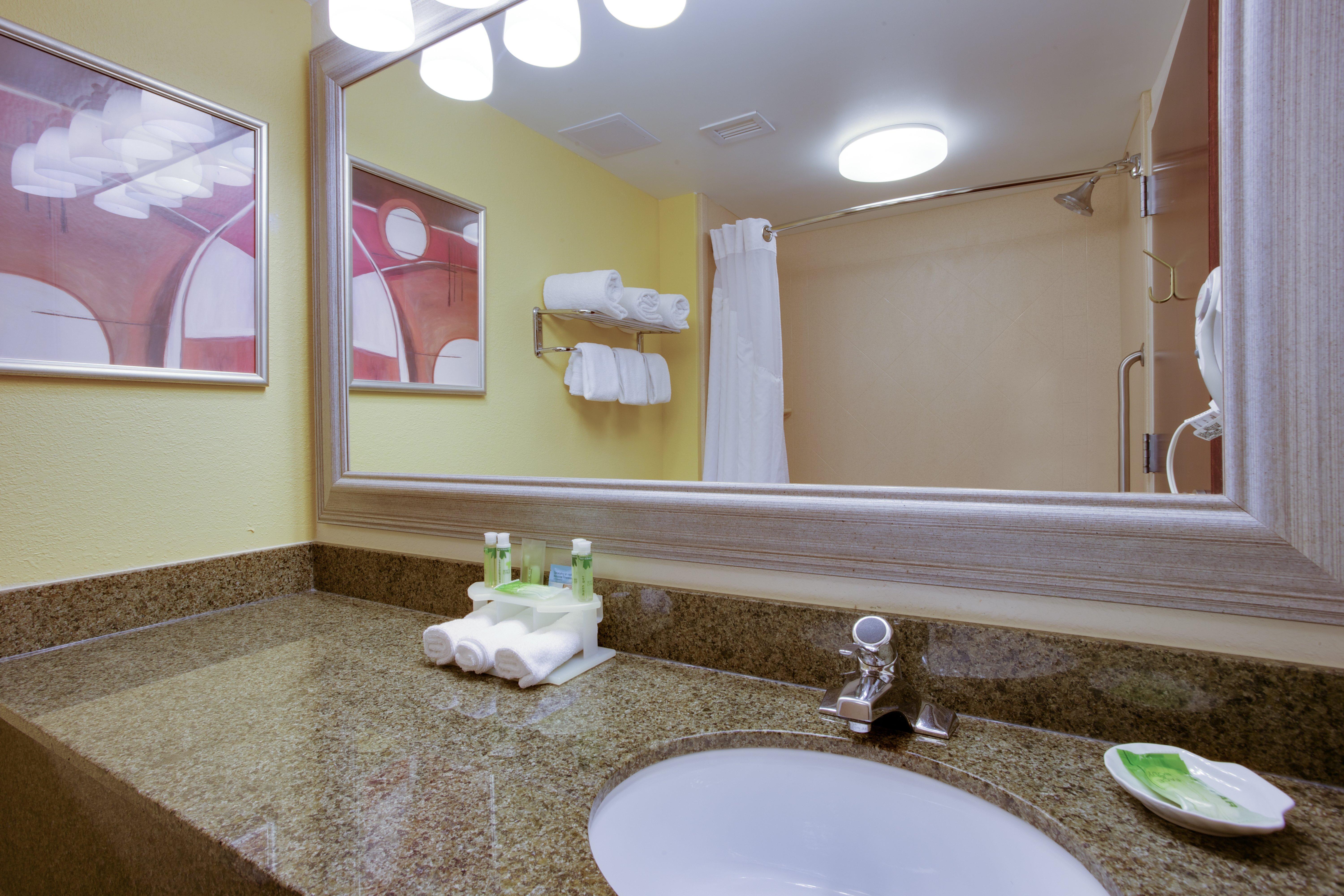Holiday Inn Express Hotel & Suites Charleston-Ashley Phosphate By Ihg Север Чарлстон Экстерьер фото